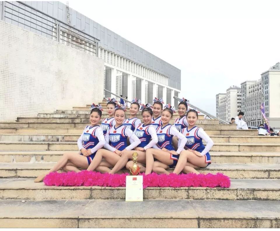 黎巴嫩选手在田径比赛中取得优异成绩